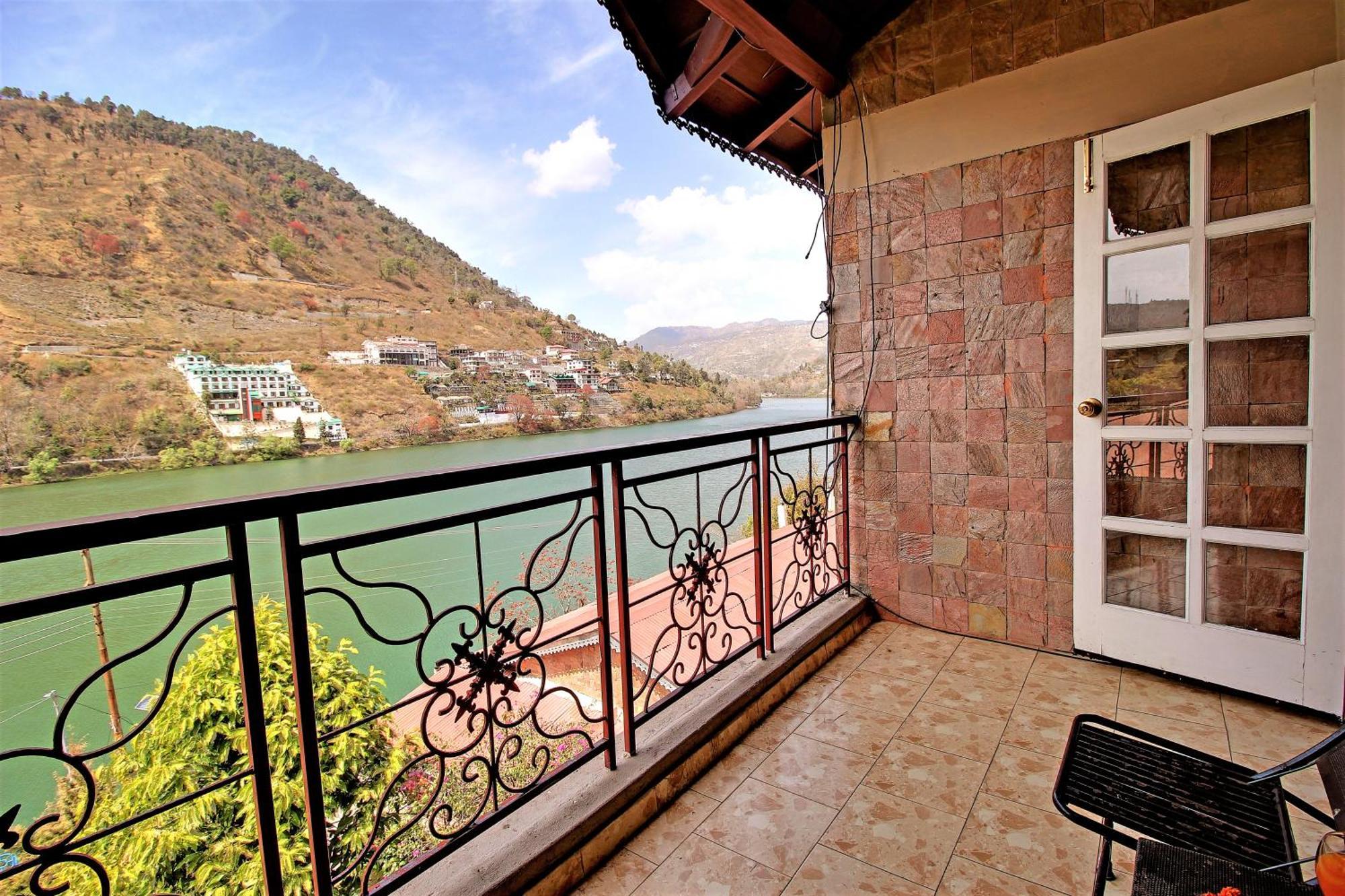 Bhīm Tāl Neelesh Inn- A Luxury Lake View Hotel- 20 Kms From Nainital חדר תמונה